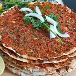 Tavada Çıtır Çıtır Lahmacun Tarifi