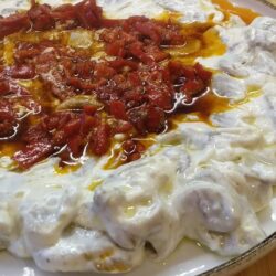 Yoğurtlu Mantar Mezesi Tarifi