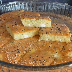 Börek Tadında Tuzlu Kek Tarifi