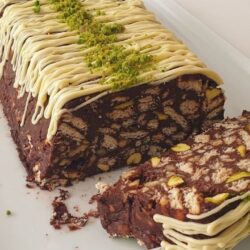 Dünyanın En Kolay En Lezzetli Pastası Tarifi