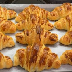 Ev Yapımı Kruvasan Tarifi