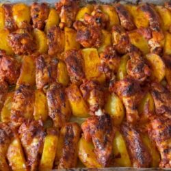 Fırında Soslu Kanat Ve Patates Tarifi