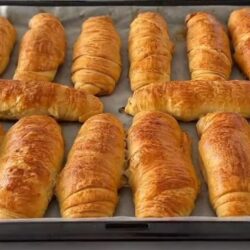 Pul Pul Dökülen En Lezzetli Börek Tarifi