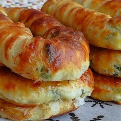 İncecik Hamuruyla Kolay Börek Tarifi