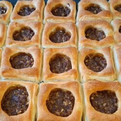 Mayalı Kıymalı Çıtır Börek Tarifi