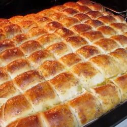 Püf Noktalarıyla Pırasalı Börek Tarifi