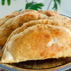 60 Yıllık Ustasından Çiğ Börek Tarifi