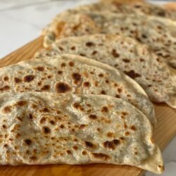 El Açması Anne Usulü Ispanaklı Gözleme Tarifi