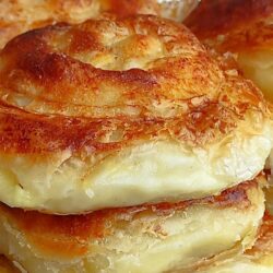 El Açması En Kolay Börek Tarifi