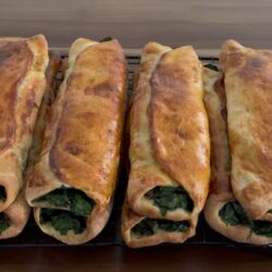 En Pratik Ispanaklı Pide Tarifi