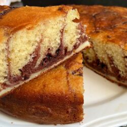 En Pratik Yumuşacık Kek Tarifi