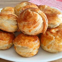 Pul Pul Dökülen Patatesli Börek Tarifi