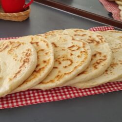 Yumuşacık Pamuk Gibi Bazlama Tarifi