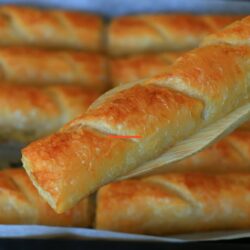 Baklavalık Yufkadan Kolay Börek Tarifi