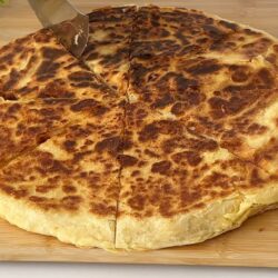 El Açması Tavada Börek Tarifi