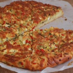 Fırında Kahvaltılık Çörek Tarifi