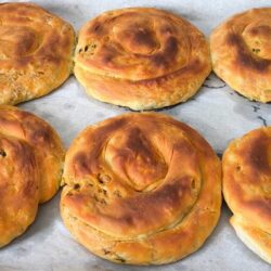 İncecik Kat Kat El Açması Börek Tarifi