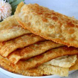 Püf Noktalarıyla Çiğ Börek Tarifi