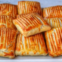 10 Dakikada Milföy Börek Tarifi