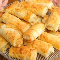 2 Yufka İle Koca 1 Tepsi Börek Tarifi