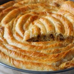 4 Yufka İle 10 Dakikada Börek Tarifi