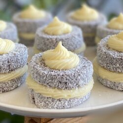 Az Malzemeli Pratik Bardak Tatlısı Tarifi