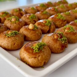 En Kolay Kıyır Kıyır Şerbetli Tatlı Tarifi